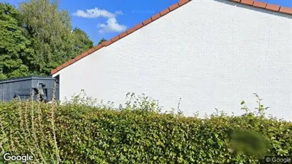 Andelsboliger til salg i Højby - Foto fra Google Street View Andelsboliger til salg i Højby - Foto fra Google Street View