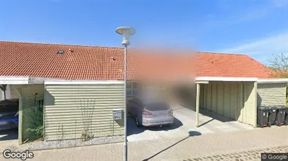 Andelsboliger til salg i Føllenslev - Foto fra Google Street View