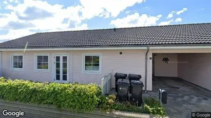 Andelsboliger til salg i Sandved - Foto fra Google Street View