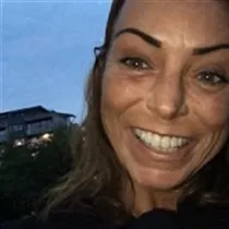 Betina søger andelsbolig i Frederiksberg eller København S